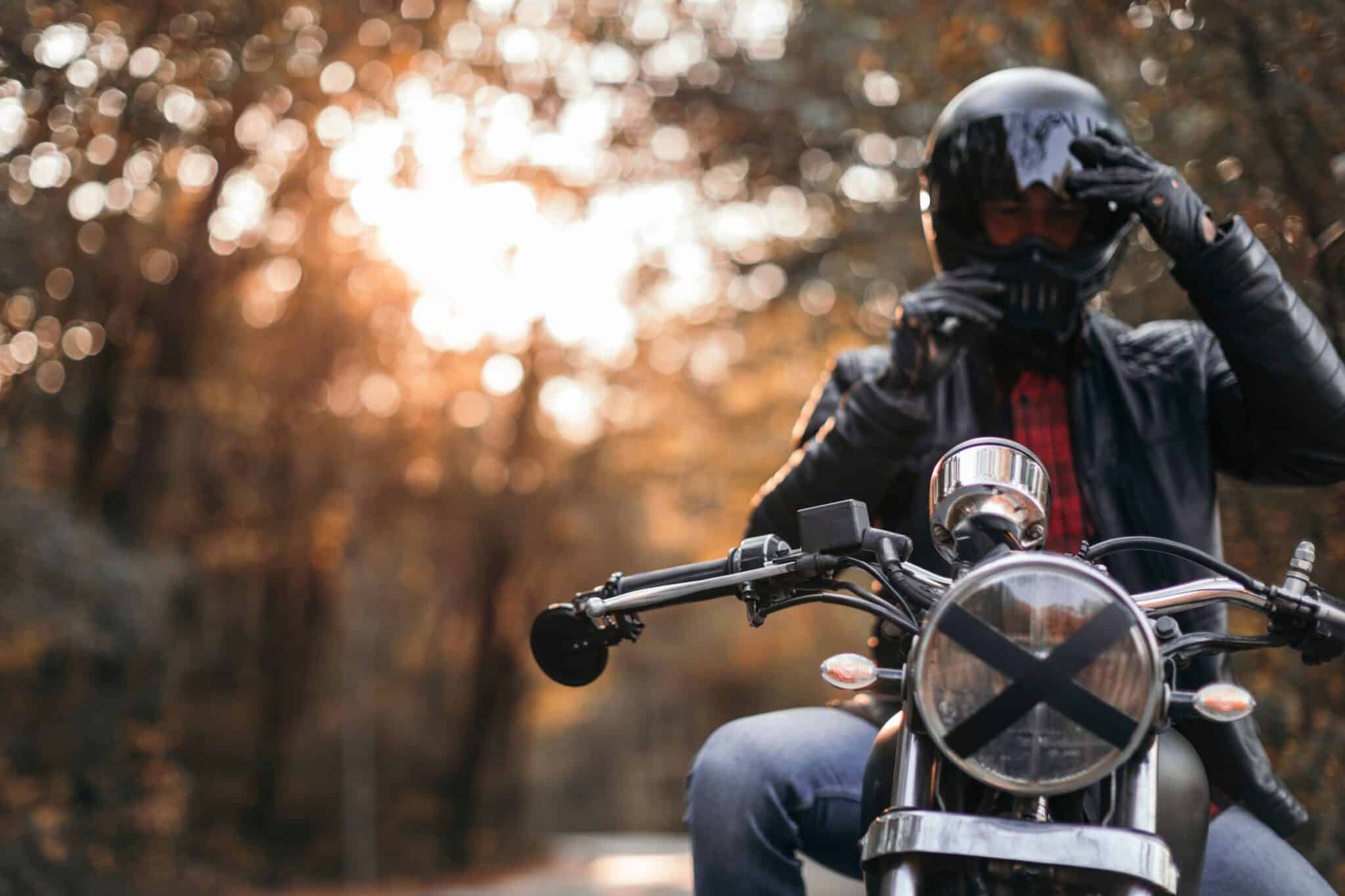 Jak zazimovat motorku v garáži i venku a na co nezapomenout
